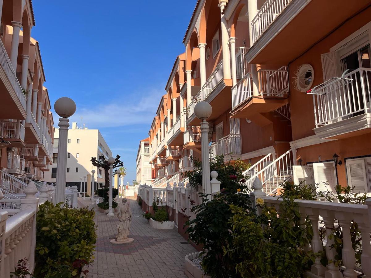 Apj Emperadores Apartment With Swimming Pool, 100 M From Beach La Mata La Mata  Εξωτερικό φωτογραφία